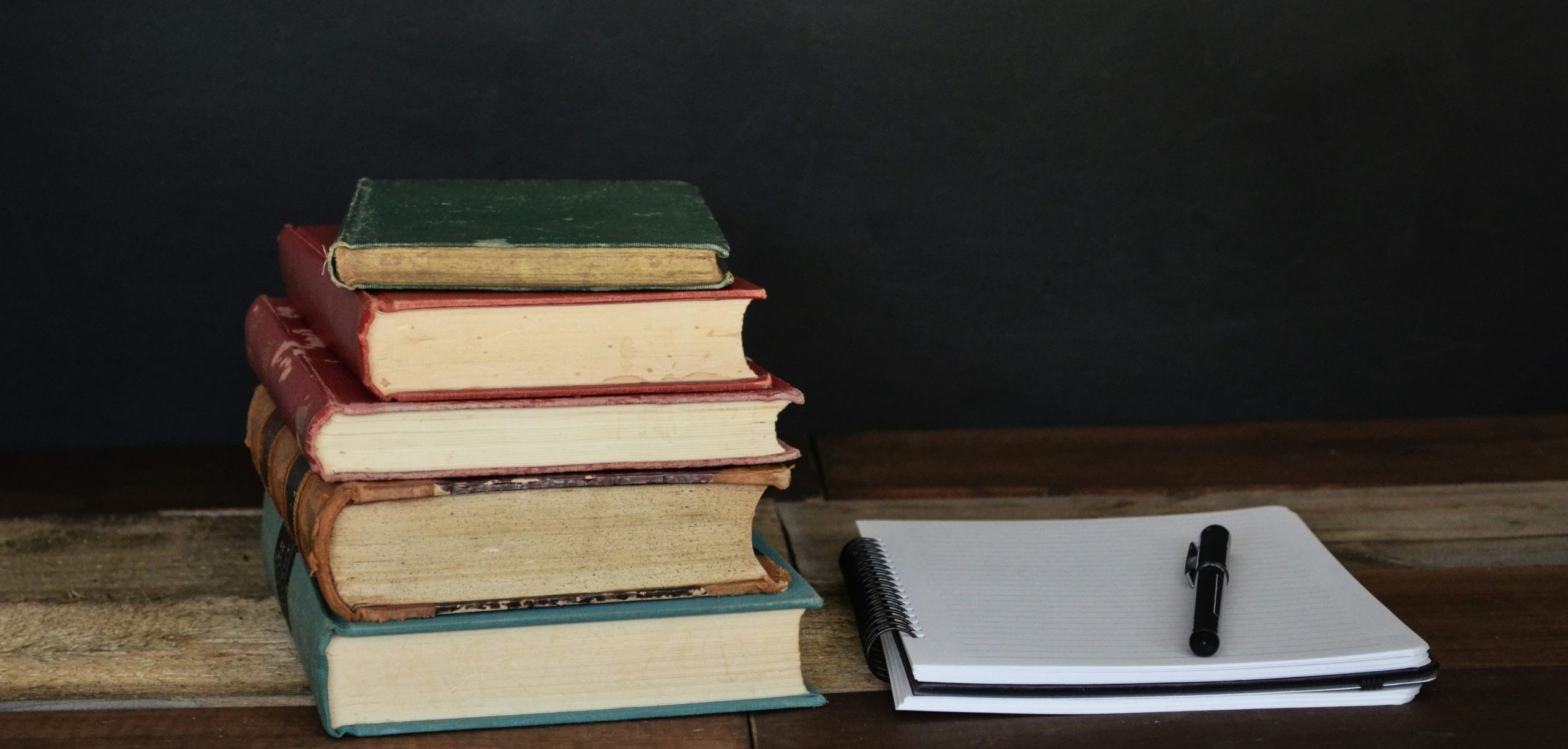 My Favorite (Not Best) Books of 2025, a Bluesky thread, and a 2026 Tarot Spread